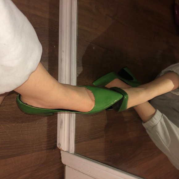 Kelly Green L’Intervalle Pumps - Picture 2 of 7